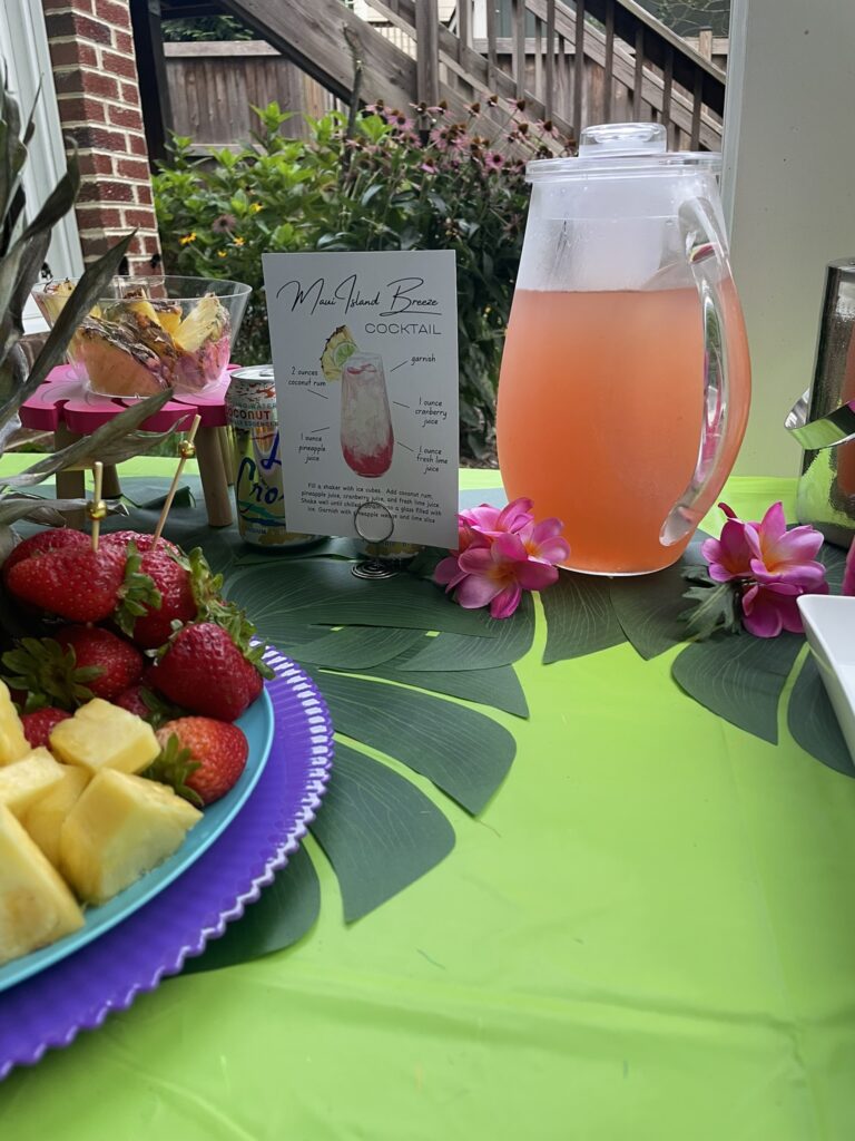 luau happy hour